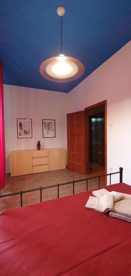 2 Bed Flat Centre & Stadio Free Parking Διαμέρισμα Τέρνι Εξωτερικό φωτογραφία