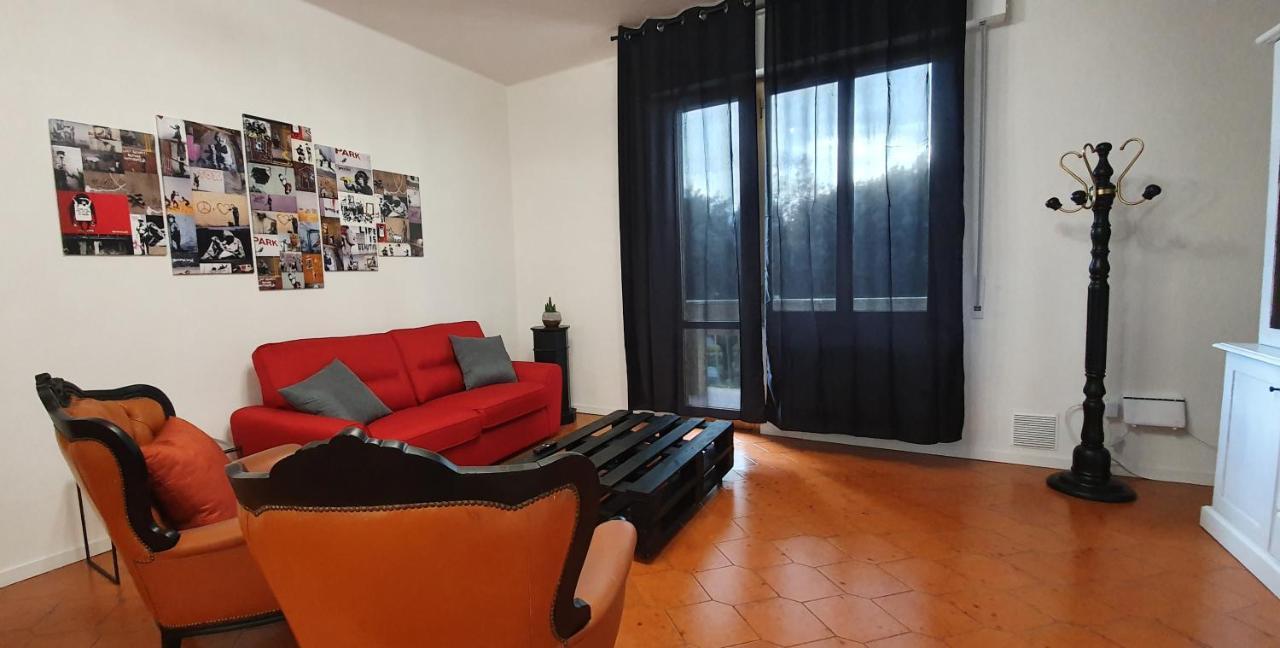 2 Bed Flat Centre & Stadio Free Parking Διαμέρισμα Τέρνι Εξωτερικό φωτογραφία