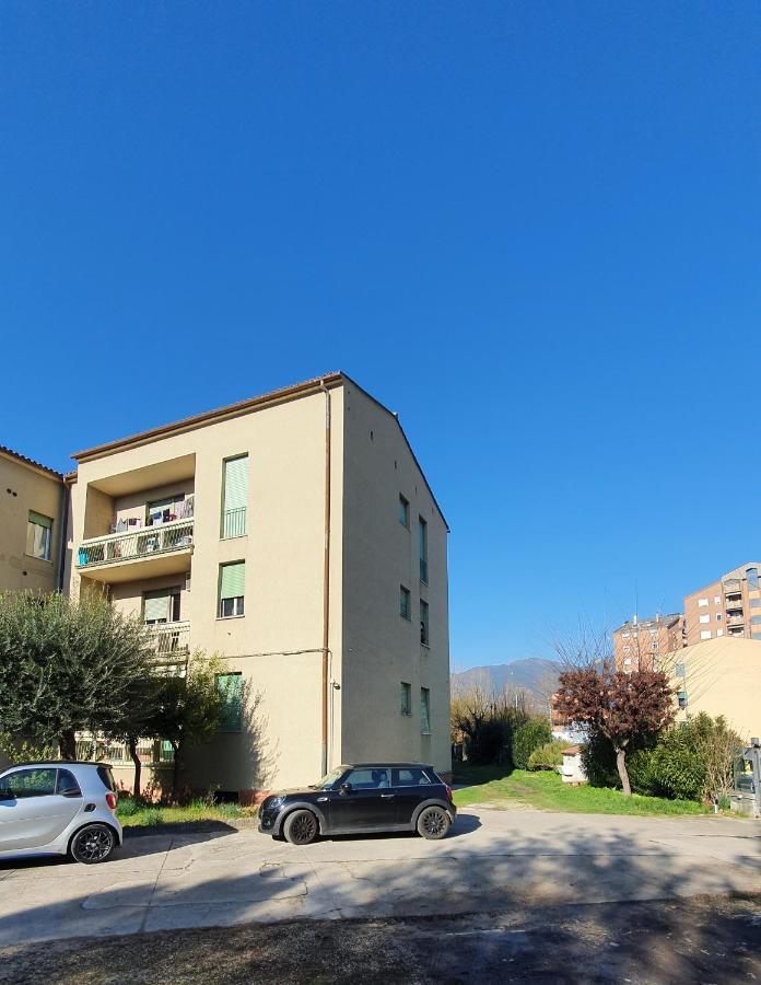 2 Bed Flat Centre & Stadio Free Parking Διαμέρισμα Τέρνι Εξωτερικό φωτογραφία
